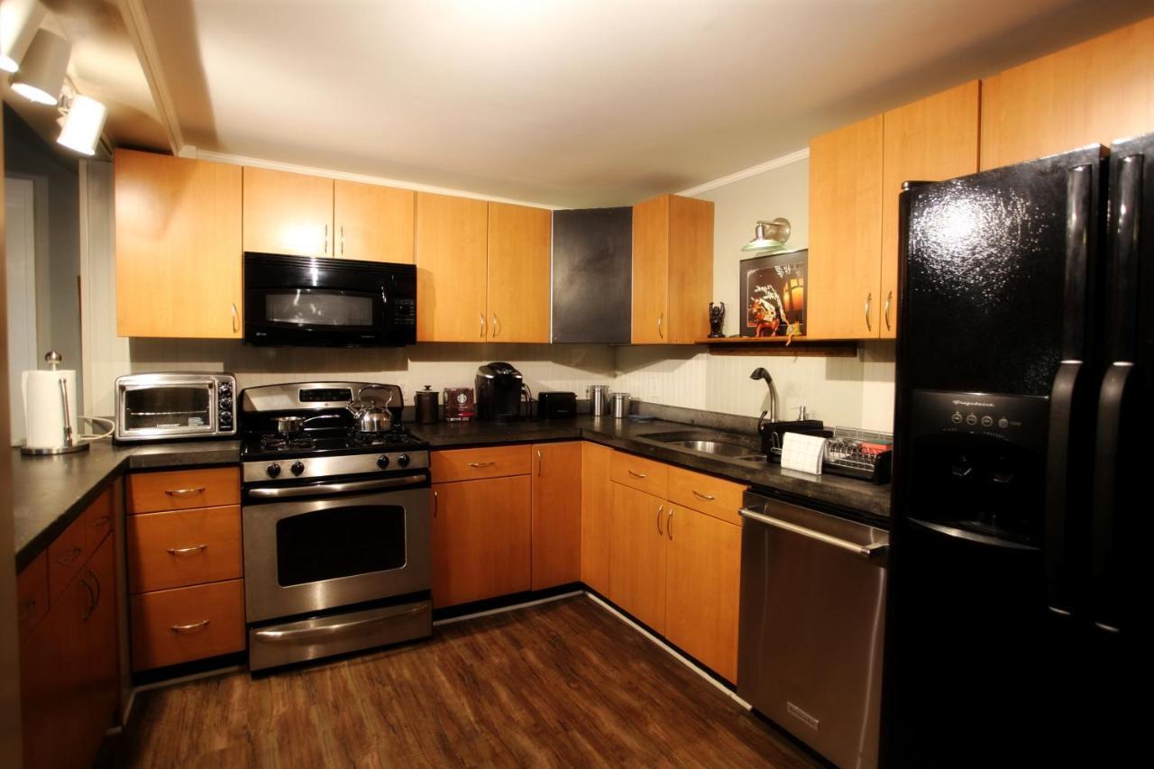 The Pines Cottages Woodfin Экстерьер фото
