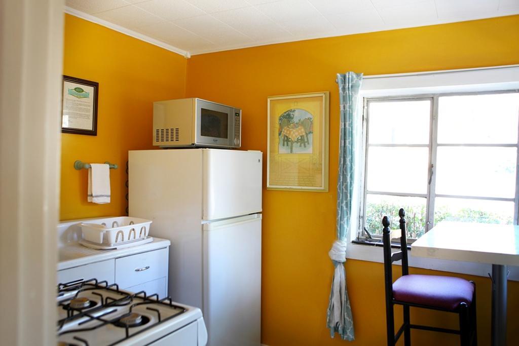 The Pines Cottages Woodfin Экстерьер фото